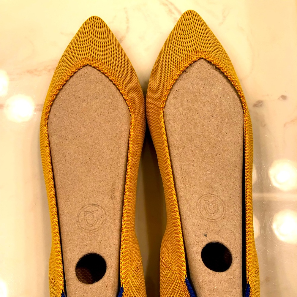 Rothys Marigolds size 8.5. Never worn.